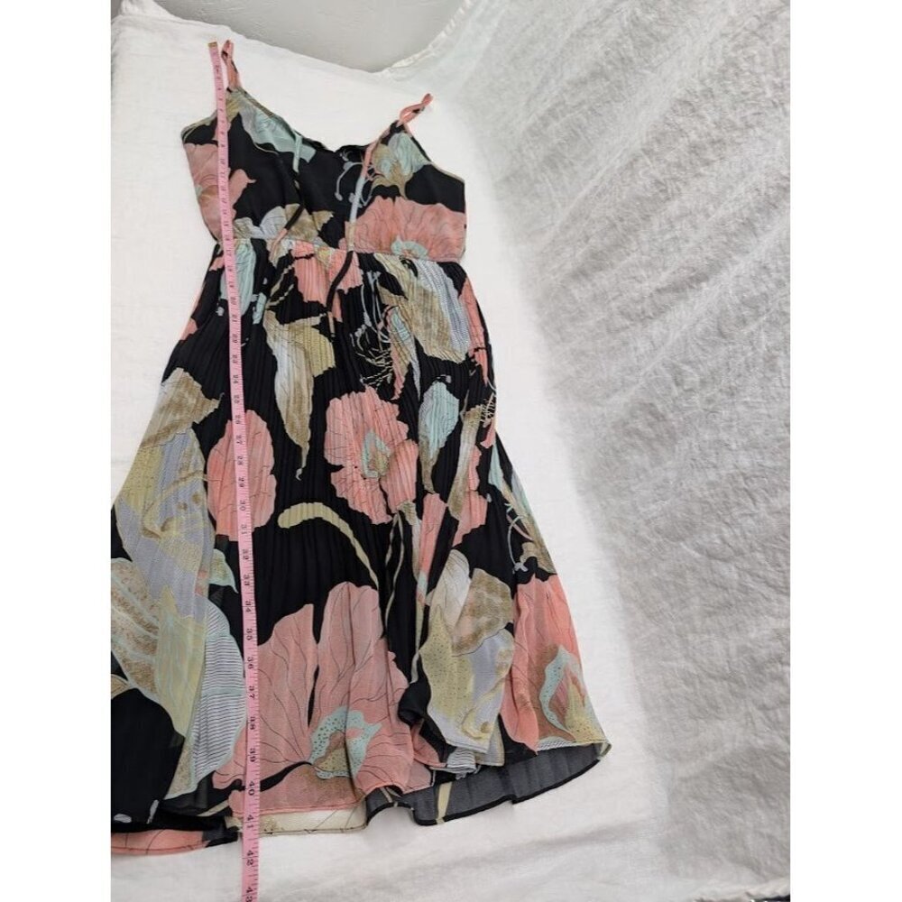 Yumi women's size 2/4 floral tank dress with mid length pleaded skirt black S10 - Picture 7 of 9